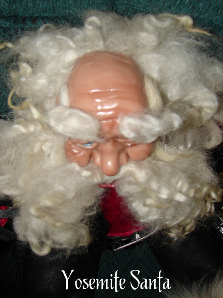 yosemitesanta_002sm.jpg