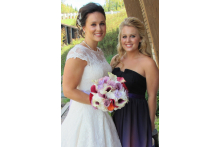 Beautiful Bride and her Sister jaimkatebouq.jpg