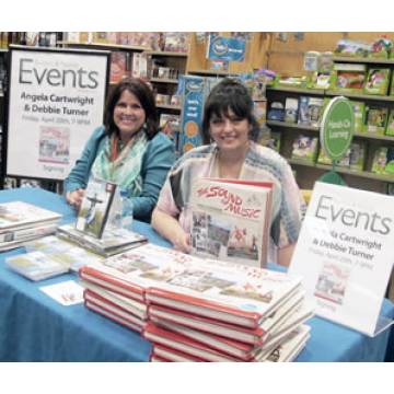 Barnes & Noble booksigning