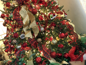 Red & Gold Christmas Tree